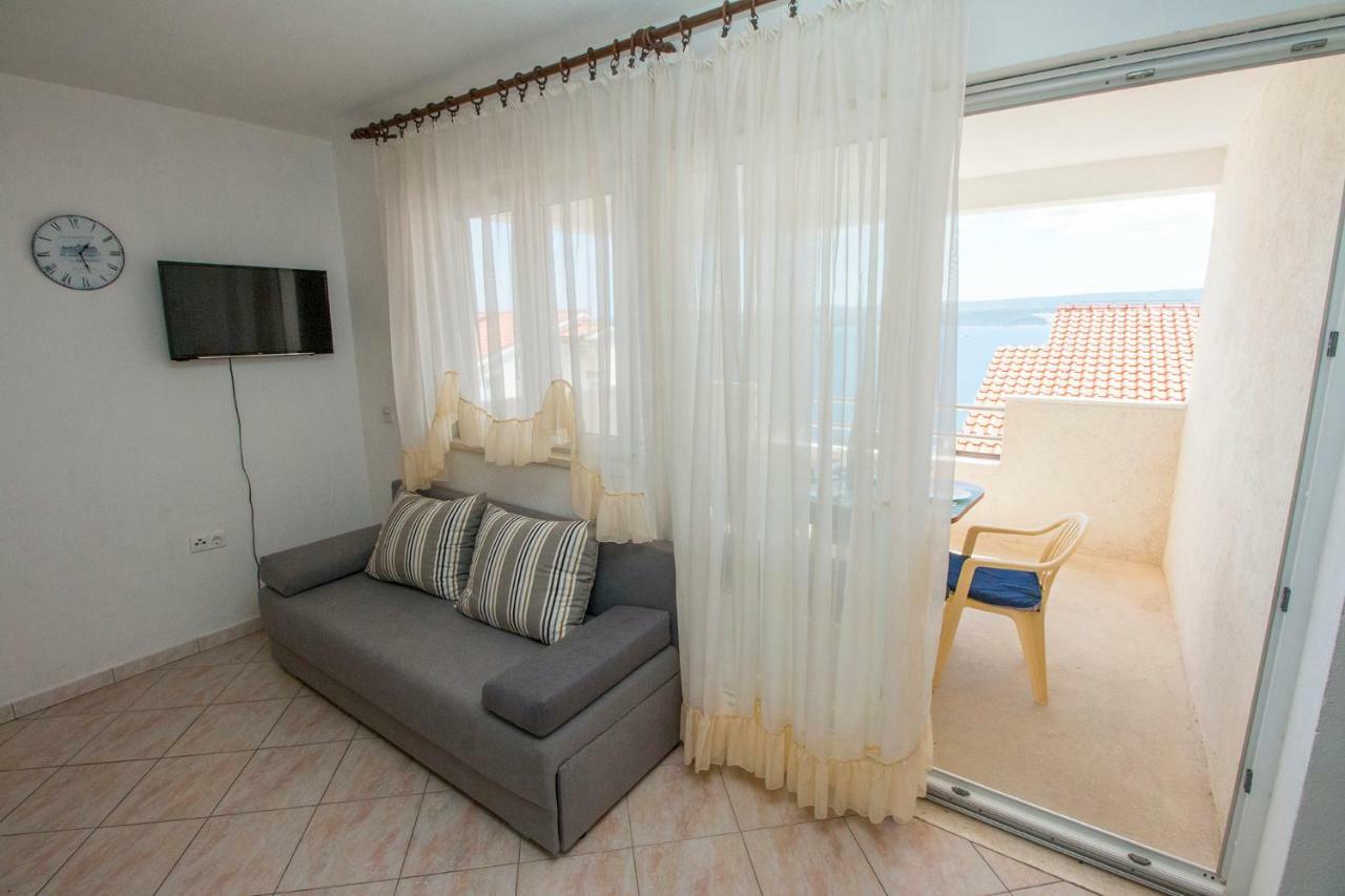 Apartments Pivac - Lokva Rogoznica Ngoại thất bức ảnh